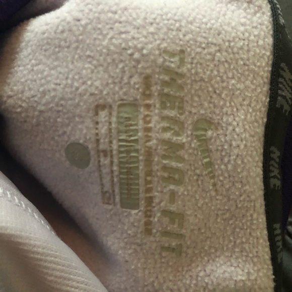 Nike Sweatshirt Youth Small - Picture 2 of 2